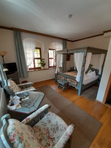 Hochzeitszimmer, Himmelbett, Holzdielung